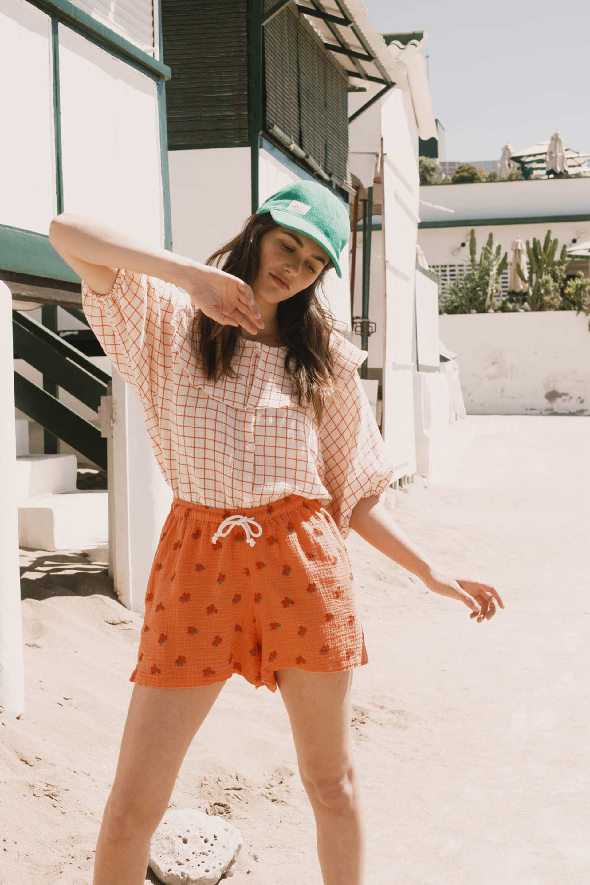 WOMAN RED FLOWERS DOUBLE GAUZE SHORTS